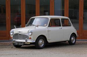 1968 Morris Mini-Minor Super De Luxe